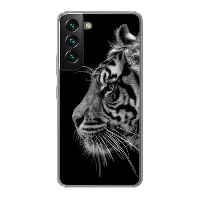 Produktbild von MuchoWow® Handyhülle Schutzhülle Hülle für Samsung Galaxy S22 Tiger auf schwarzem Hintergrund in schwarz und weiß Silikon Softcase Handy Hülle - Mobiltelefonhülle