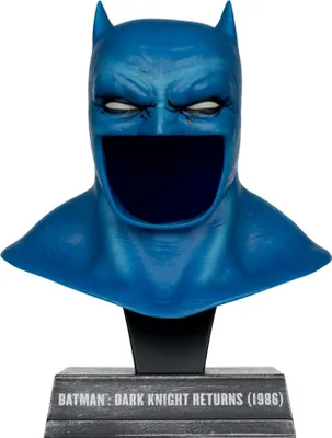 Image de Miniaturowa Replika Hełmu Batmana 1/3 The Dark Knight Returns - DC Direct