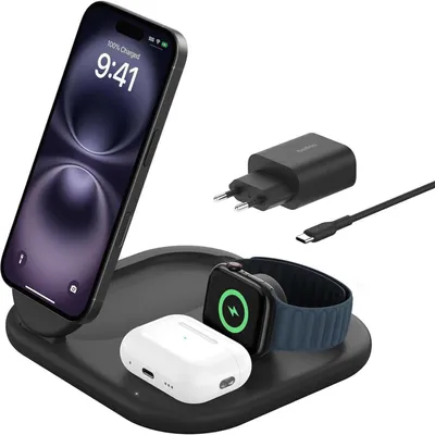 Produktbild von Boost Charge Magnetische, einklappbare, kabellose 3-in-1-Ladestation mit Qi2 (15 W), Schwarz Qi-Ladegerät