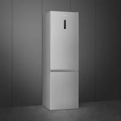 Produktbild von Smeg RC20XDNC Kühl- und Gefrierkombination Freistehend 331 l C Edelstahl