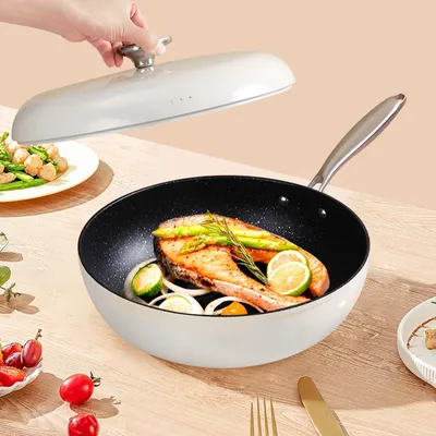 Zdjęcie produktu dla patelnia nieprzywierająca 32 cm, patelnia z pokrywką, kuchenki gazowe, kuchenki indukcyjne, patelnia z pokrywką