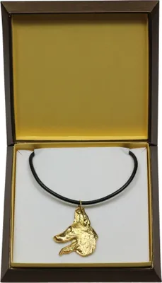 Produktbild von Azawakh I - Hundehalsband in Geschenkbox, vergoldeter Anhänger für Hundefans, auffälliger Schmuck von Art-Dog