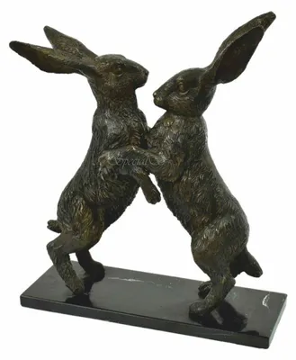 Produktbild von Casa Padrino Luxus Deko Bronze Skulptur Hasen H. 50 cm - Deko Accessoires