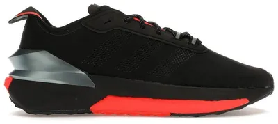 Produktbild von adidas Avryn Core Black Solar Red - EU 42
