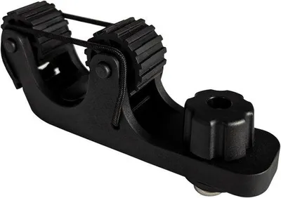 Image de Installation silencieuse sans perçage, kayak avec glissières, rames, support pour matériel de pêche standard, pinces de fixation robustes