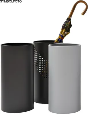G-Line Pro Quadrotto Schirmständer aus schwarz lackiertem, gelochtem Chromstahl G-line Pro K00016682