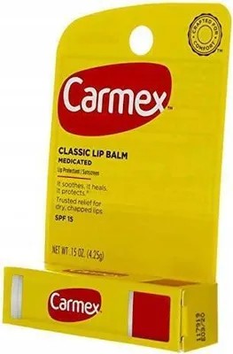 Obrázek produktu pro CARMEX | Balzám na rty, komfortní péče, ochrana proti mrazu, ochranná rtěnka | Classic - 4,25g