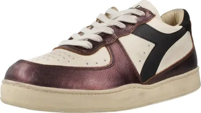 Immagine prodotto di Sneakers Del Marchio Diadora Heritage Del Modello Basket Low Dirty Marrone