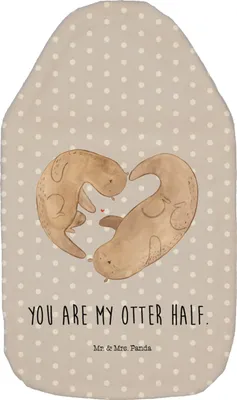 Produktbild von Mr. & Mrs. Panda Wärmekissen Otter Herz - Grau Pastell - Geschenk, Wärmflasche mit Bezug, Liebe, Kuschelwärmflasche, Hochzeitstag, gummi