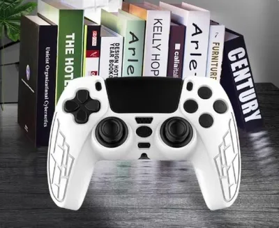 Zdjęcie produktu dla Etui ochronne "Go Go Gadget" – silikonowe – przeznaczone do kontrolera PS5 – kolor biały
