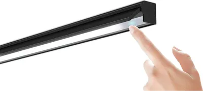 Produktbild von Forma e Funzione Unterbauleuchte KOS DualColor, LED Küchenleuchte, Arbeitsleuchte, Schwenkbar, DualColor Licht, Aluminium, Schwarz, 900 mm