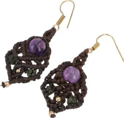 Produktbild von Zierliche Makramee Ohrringe, Festival Schmuck - Modell 4, Braun, Messing,Nylon, 5*2 cm, Ohrringe + Ohrstecker Modeschmuck