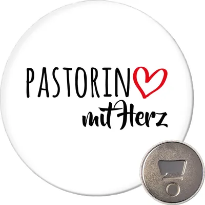 Produktbild von Huuraa Magnet Pastorin mit Herz 59mm Kühlschrankmagnet rund Flaschenöffner Geschenkidee