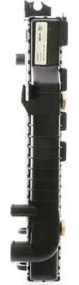 Image de Radiateur de refroidissement à eau MAHLE CR 231 000S, compatible avec les modèles MERCEDES-BENZ Classe C berline (W202) et Classe C break (S202)