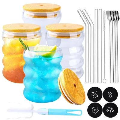 Produktbild von Set aus 4 Rillen-Glas Trinkbechern mit Glas-Strohhalmen - Ideal für Eiskaffee und Cocktails (350ml)