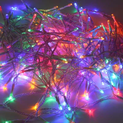 Produktbild von ISOISL Lichterketten LED Netz Lichterkette 200 LEDs 3×2 m Bunt IP44 8 Modi mit Memory für Garten Balkon Weihnachten