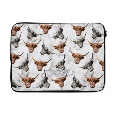 Produktbild von MuchoWow® Laptop Hülle 14 ZollSchottischer Highlander - Marmor - Tiere Laptoptasche - Laptoptasche - Stoßsicher - Schutzhaube