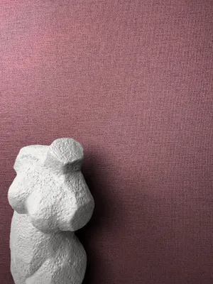 Produktbild von NEWROOM Tapete Rot Vliestapete Unifarbe - Edle Farben Uni Violett Struktur Textil Unitapete Strukturtapete