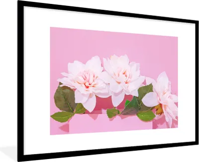 Produktbild von MuchoWow® Gerahmtes Poster Blüte - Sommer - Rosa 90x60 cm - Poster mit Schwarzem Bilderrahmen Wandposter Rahmen Foto Bilder - Wanddekoration - Fotos