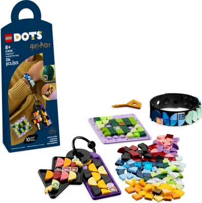 Produktbild von LEGO 41808 DOTS Hogwarts Zubehörset, Harry Potter Spielzeug-Schmuckset mit Armband, Schlüsselanhänger und Aufnäher, DIY-Bastelset für Kinder