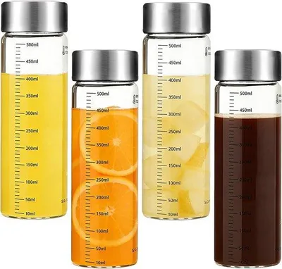 Produktbild von 4 Glasflaschen 500 ml Set mit Edelstahl-Abdeckung - BPA-frei, wiederverwendbar, Größenbecher für Saft, Milch, Smoothies, Wasser und Getränke