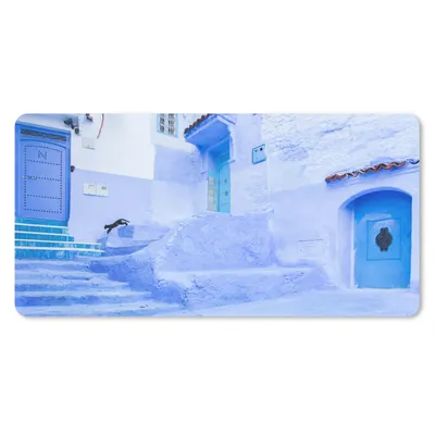 Produktbild von MuchoWow® Schreibtischunterlage Straße - Blau - Türen - Architektur 80x40 cm - XXL Mauspad - Gaming Mauspad
