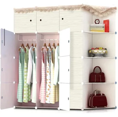 Image de Armoire simple pour optimiser l'espace de rangement dans la chambre