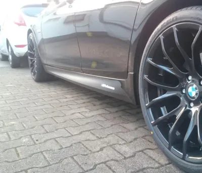 Produktbild von Sport Seitenschweller + Folie Schwarz Vinyl passt für BMW F10 F11 M-Paket +ABE*
