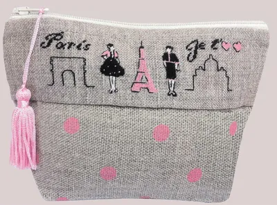 Produktbild von Le Bonheur des Dames Etui Petit Point Stickpackung  "Etui Paris Ich Liebe Dich", Zählmuster, 18x11x7cm