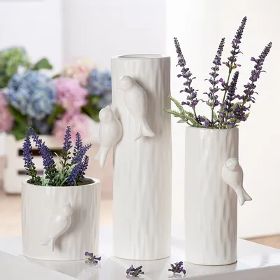 Produktbild von Gilde Vase, "Schwalbe", Keramik, weiß, VE 3, H. 30 cm, D. 9 cm 58767