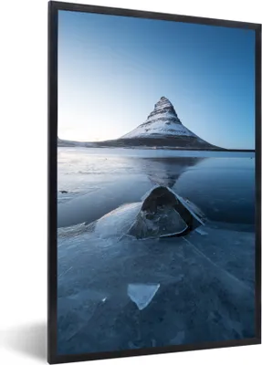 Produktbild von MuchoWow® MuchoWow® Gerahmtes Poster Der Berg Kirkjufell auf Snaefellsnes in Island 40x60 cm - Poster mit zchwarzem Bilderrahmen - Papierdruck - Wandbilder