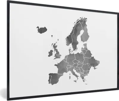 Produktbild von MuchoWow® Gerahmtes Poster Eurocard in grauer Aquarellfarbe - schwarz und weiß 90x60 cm - Poster mit Schwarzem Bilderrahmen Wandposter Rahmen Foto Bilder - Fotorahmen - Foto-Plakat