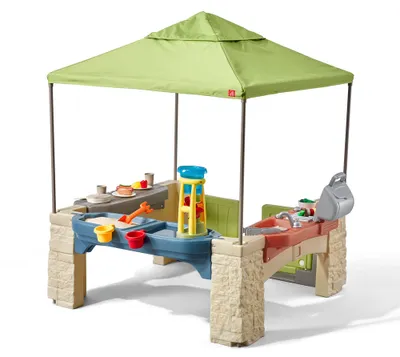 Obrázok produktu pre Step2 All Around Playtime Patio with Canopy, na zemi stojaci domček na hranie, 2 rok / roky, 1 dvere/dverí, Viacfarebný