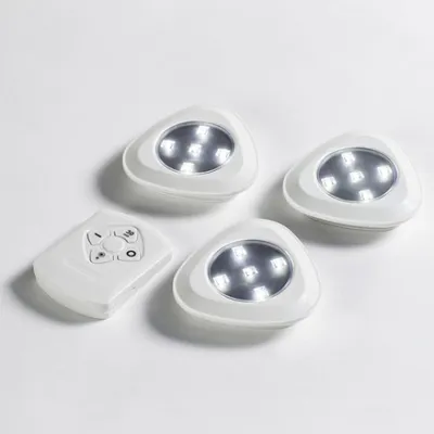 Produktbild von Tri Bright – 3 LED-Strahler + Fernbedienung