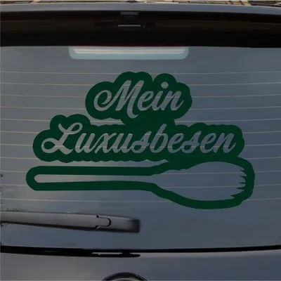 Produktbild von Heckscheibenaufkleber Mein Luxusbesen Hexe Witch 55x33 cm Dunkelgrün Auto Aufkleber Sticker