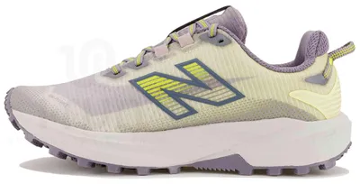 Produktbild von Laufschuhe New Balance FuelCell Rebel Trail für Damen