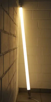 Produktbild von 9643 LED Leuchtstab 9 Watt warm weiß 63 cm Kunststoff Röhre IP-44