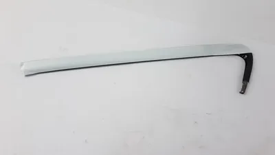 Obrázok produktu pre Originálna chrómovaná lišta bočného okna pre Audi Q5 8R, čierna, pravá strana, zadná časť, kód dielu: 8R0853346BT94