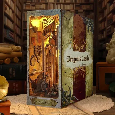 Produktbild von DIY Book Nook Drachenthron - 3D-Puzzle - 167 Teile - Miniaturhaus aus Holz - mit LED-Licht