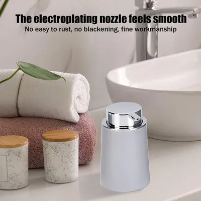 Productafbeelding van Ibenzoa® 6-delige badkameraccessoireset – tandenborstelhouders, bekers, zeepbakje, zeepdispenser, toiletborstel en afvalbak, grijs, PP/roestvrij staal