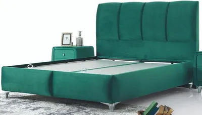Produktbild von Casa Padrino Luxus Doppelbett Grün / Silber - Modernes Massivholz Bett - Moderne Schlafzimmer & Hotel Möbel - Luxus Kollektion