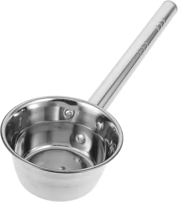 Produktbild von Wasserschöpfkelle aus Edelstahl mit langem Griff und großem Fassungsvermögen für Haushalt und Garten