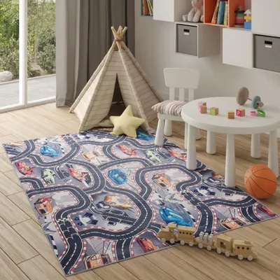 Obrázok produktu pre Koberec do detskej izby sivomodrý farebný pouličný koberec pretekárske auto 120 x 170 cm