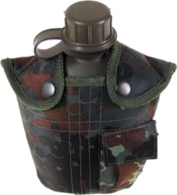 Produktbild von MFH US Plastikfeldflasche, 1 l, Hülle, BPA-frei, flecktarn