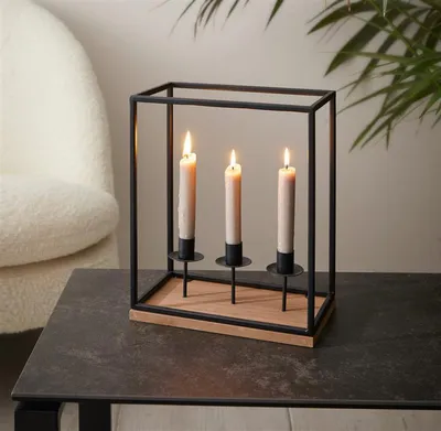 Produktbild von Kerzenhalter "Square" aus Metall & Holz im industrial Design für 3 Stabkerzen, Kerzenständer