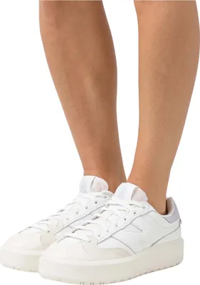 Zdjęcie produktu dla New Balance Sneakers CT302SL in White color size 39.5