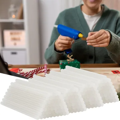 Produktbild von Heissklebestifte 200er Spar Set für Heissklebepistolen, transparent, Ø 11 mm, 20 cm, Heissklebesticks mit extra starker Klebekraft, schnelltrocknend