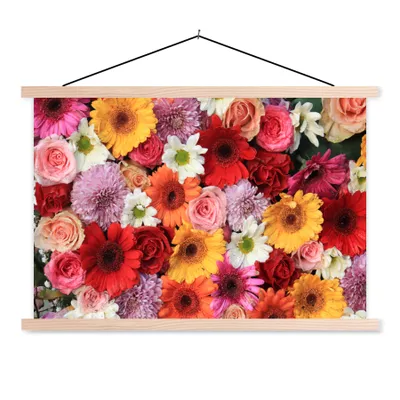 Produktbild von MuchoWow® Textilposter Blumen - Farben - Gerbera - Rosen 60x40 cm mit holzfarbenen Rahmen - Bilder