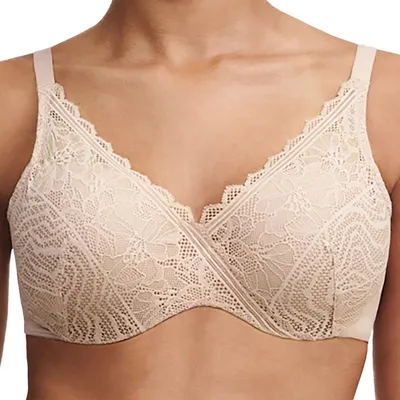 Produktbild von Chantelle Easy Feel Floral Touch Schalen-BH Kein Abzeichnen unter Kleidung dank nahtloser Abschlüsse, Mit verstellbaren Trägern, Angenehmer Tragekomfort