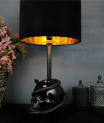 Produktbild von Elegante Gothic Tischlampe mit Totenkopf & Schlange 55 cm